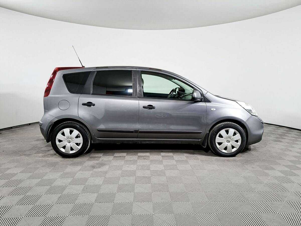 Nissan Note б/у, 2012, Механическая. Фото: #3