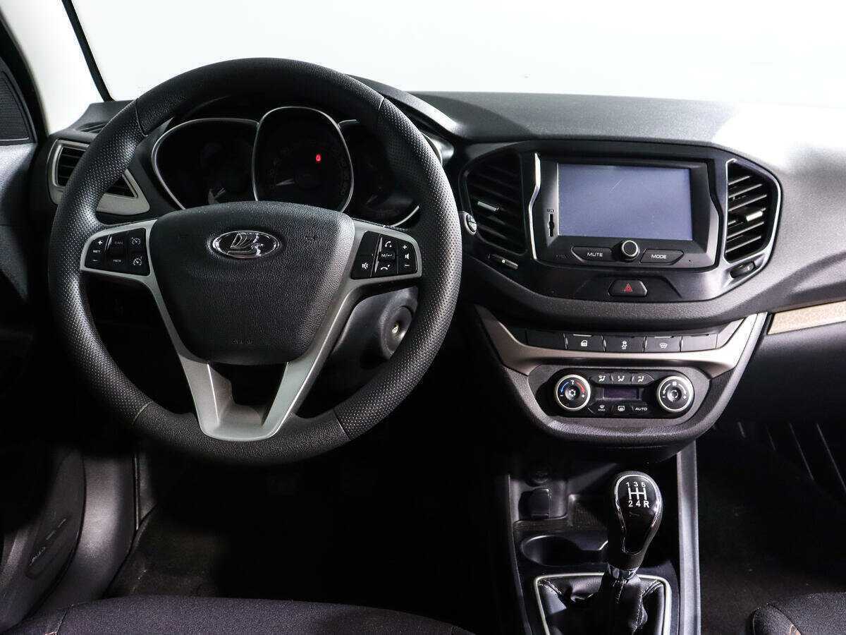 Lada (ВАЗ) Vesta б/у, 2019, Механическая. Фото: #11