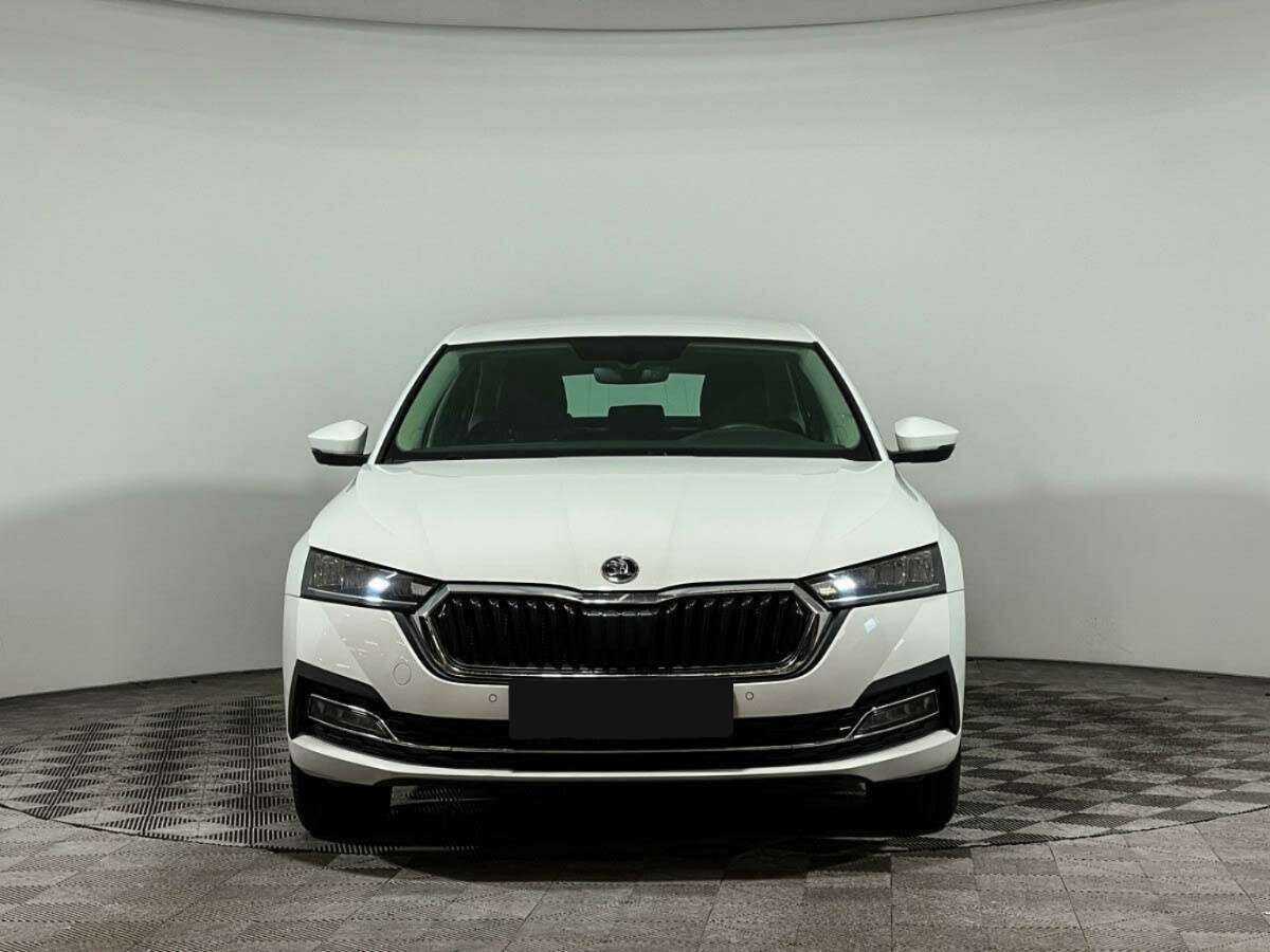 Skoda Octavia б/у, 2021, Роботизированная. Фото: #1