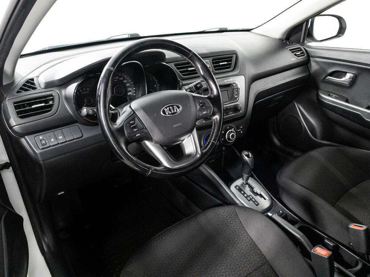 Kia Rio б/у, 2014, Автоматическая. Фото: #10