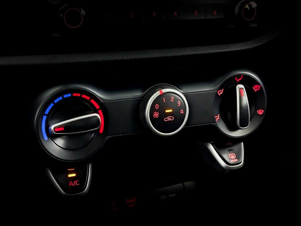 Kia Rio б/у, 2019, Автоматическая. Фото: #24