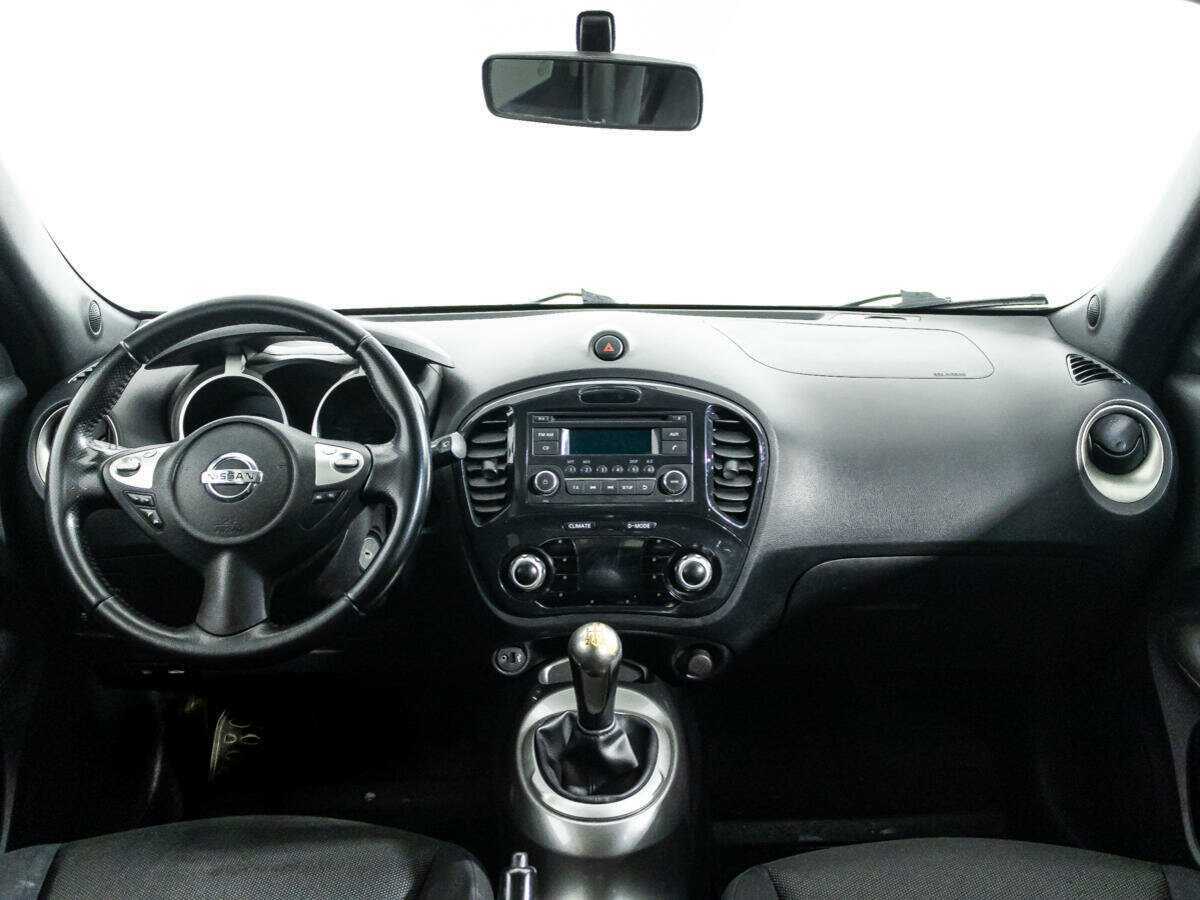 Nissan Juke б/у, 2012, Механическая. Фото: #12