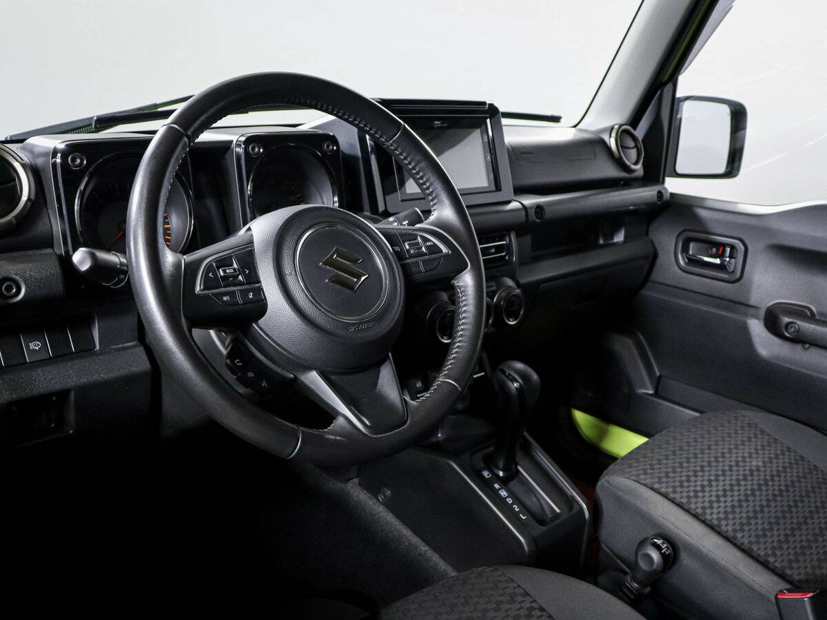 Suzuki Jimny б/у, 2020, Автоматическая. Фото: #9