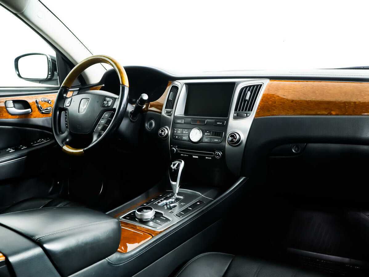 Hyundai Equus б/у, 2012, Автоматическая. Фото: #6