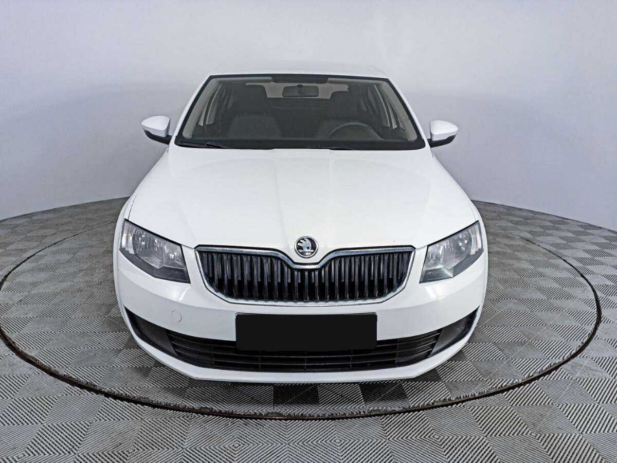Skoda Octavia б/у, 2016, Механическая. Фото: #1