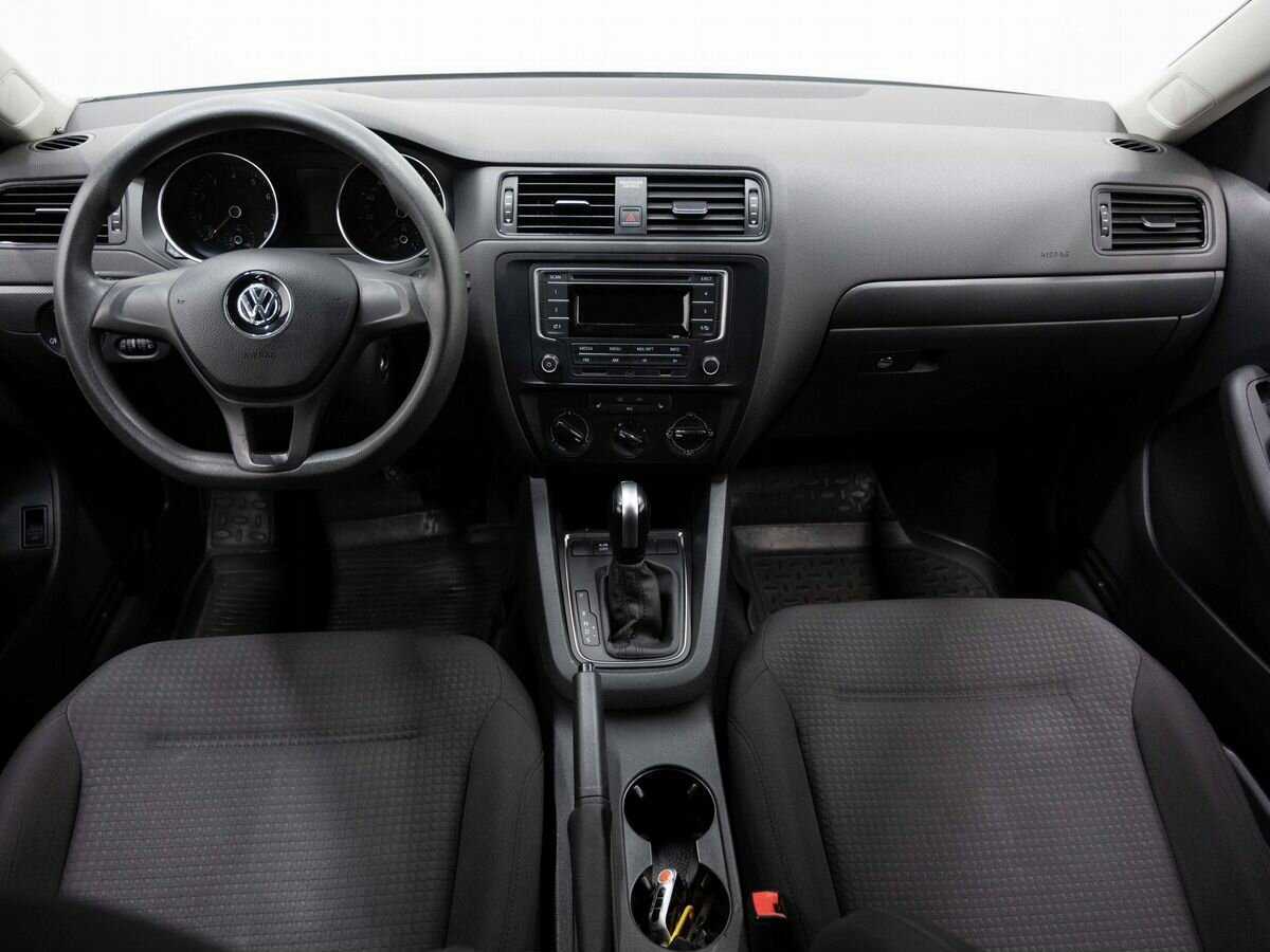 Volkswagen Jetta б/у, 2015, Автоматическая. Фото: #11