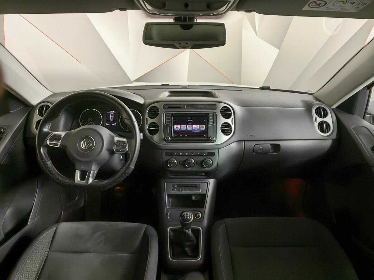 Volkswagen Tiguan б/у, 2016, Механическая. Фото: #8
