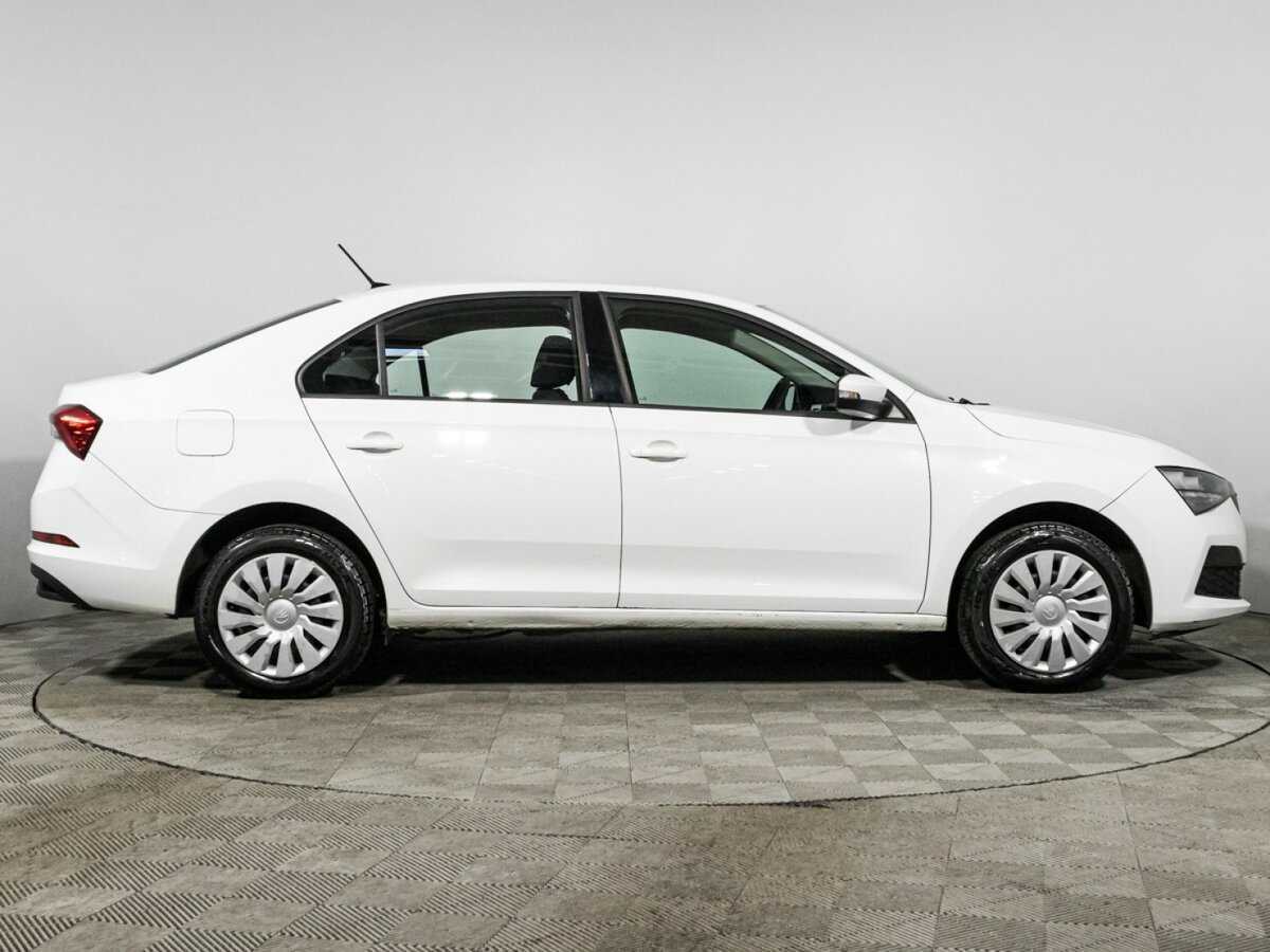 Skoda Rapid б/у, 2021, Автоматическая. Фото: #3