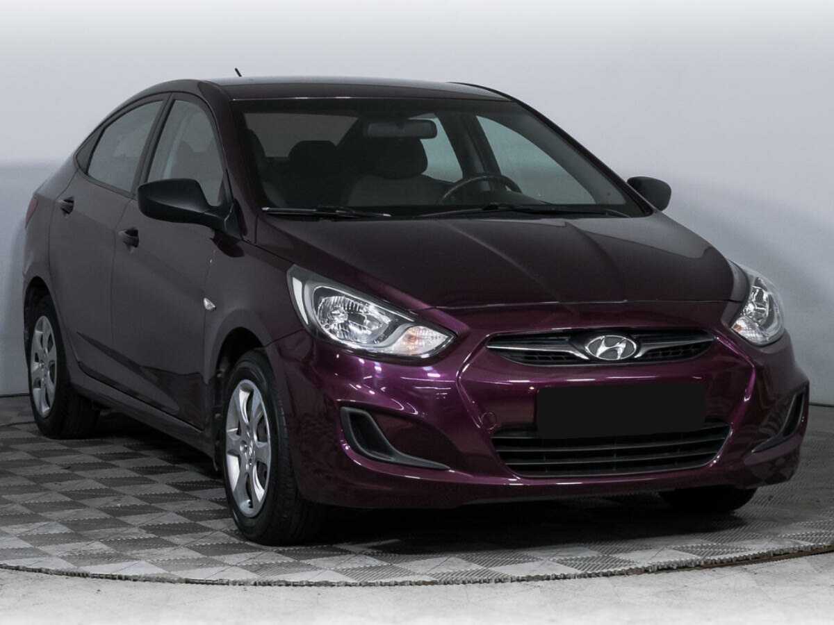 Hyundai Solaris б/у, 2014, Автоматическая. Фото: #2