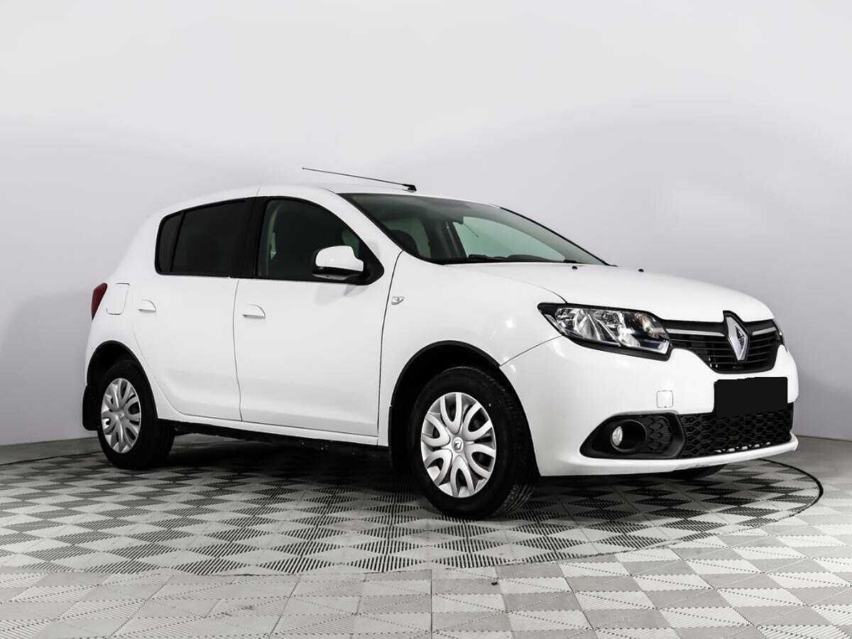 Renault Sandero б/у, 2017, Механическая. Фото: #2