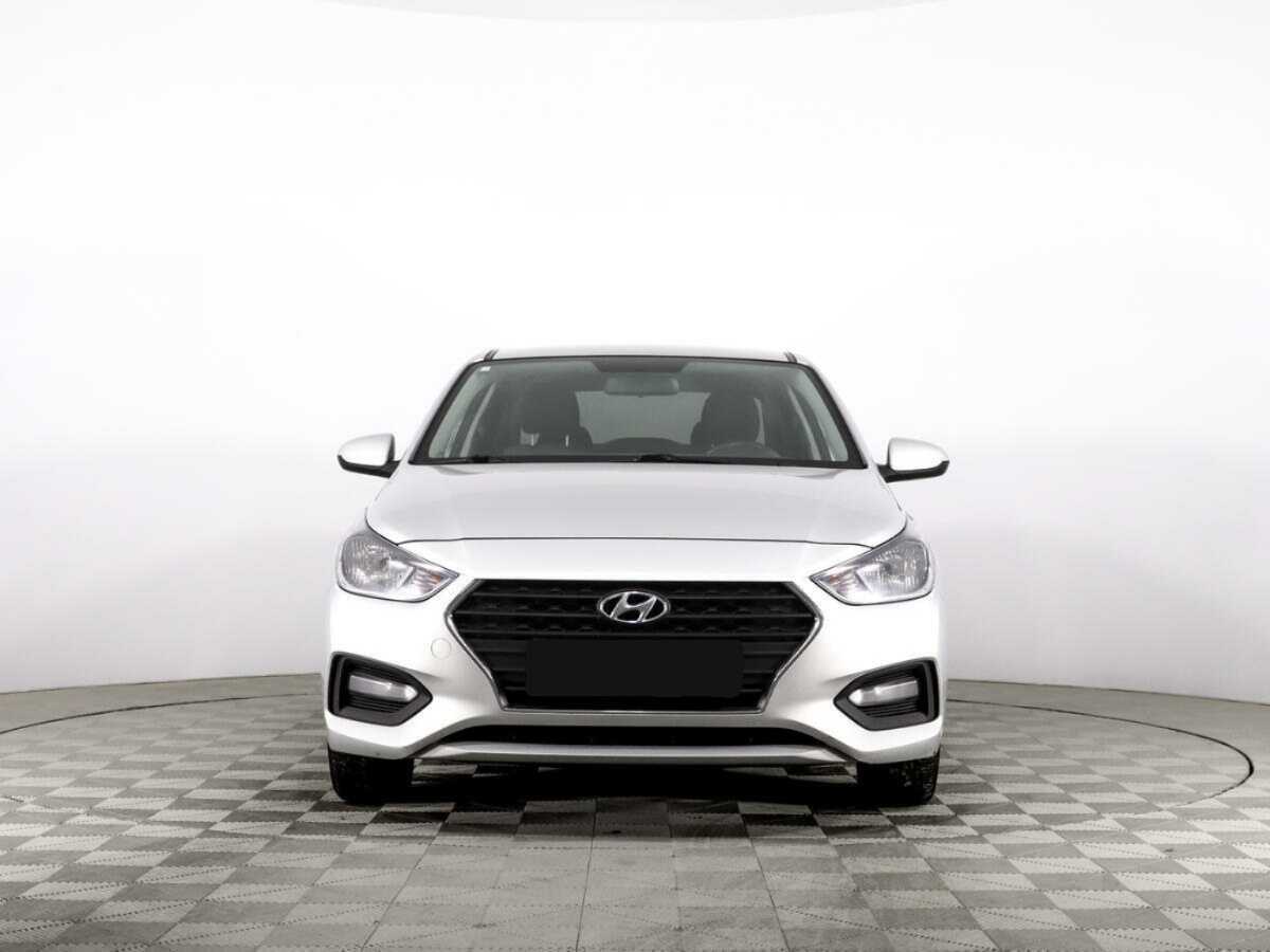 Hyundai Solaris б/у, 2019, Автоматическая. Фото: #1