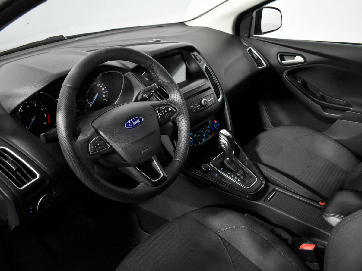 Ford Focus б/у, 2018, Автоматическая. Фото: #8