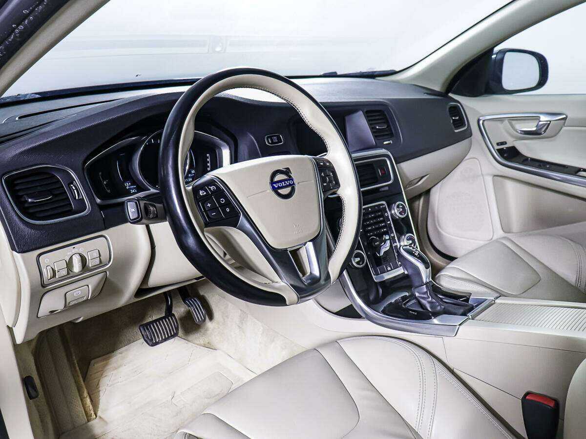 Volvo S60 б/у, 2014, Автоматическая. Фото: #12