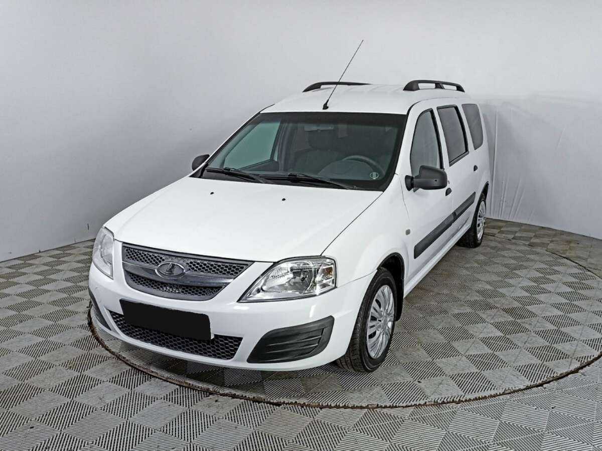 Lada (ВАЗ) Largus б/у, 2017, Механическая. Посмотреть фото