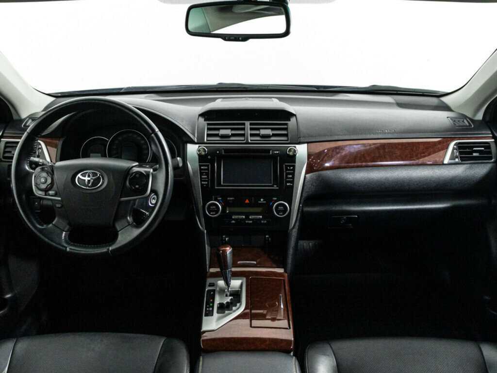 Toyota Camry б/у, 2012, Автоматическая. Фото: #12
