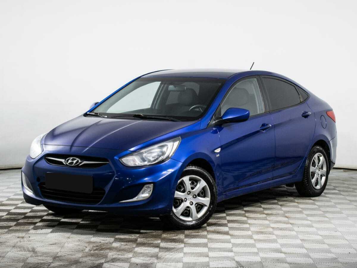 Hyundai Solaris б/у, 2012, Механическая. Посмотреть фото