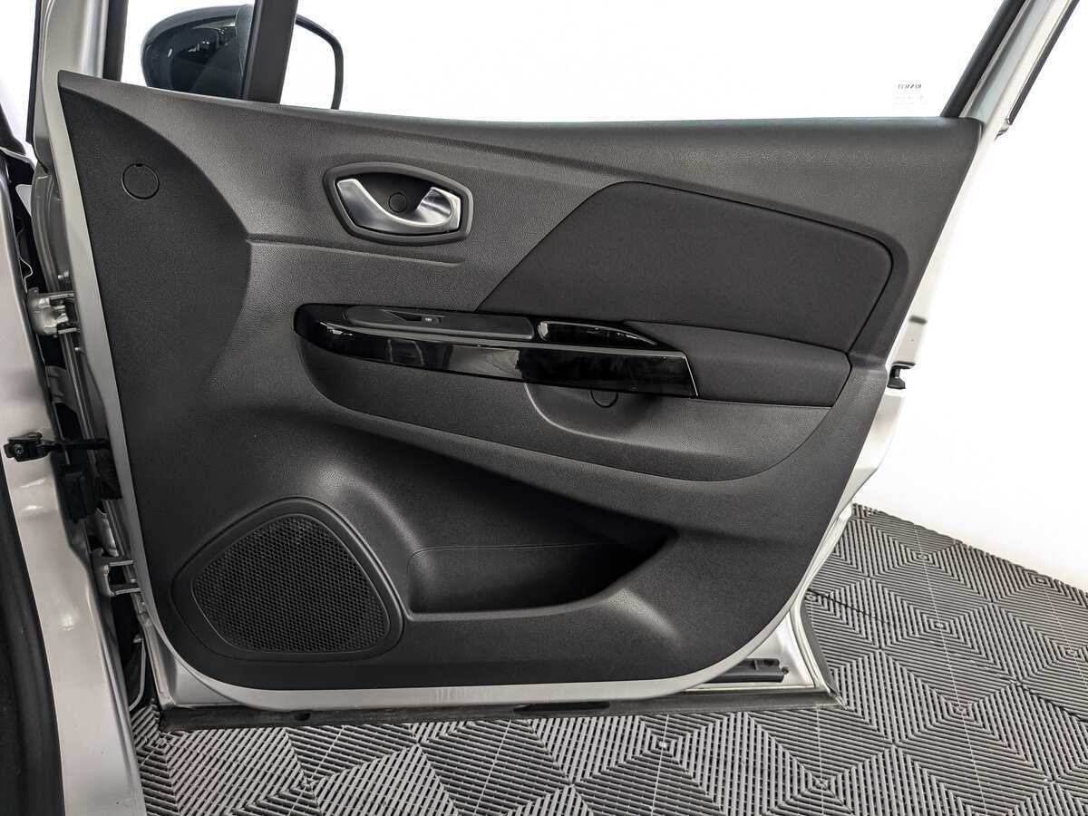 Renault Kaptur б/у, 2021, Вариатор. Фото: #23