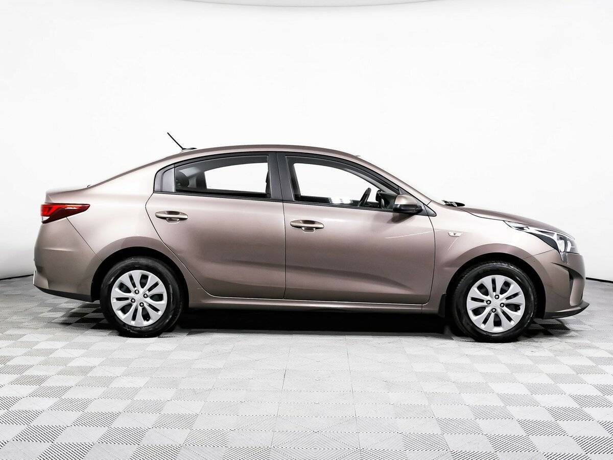 Kia Rio б/у, 2021, Автоматическая. Фото: #2
