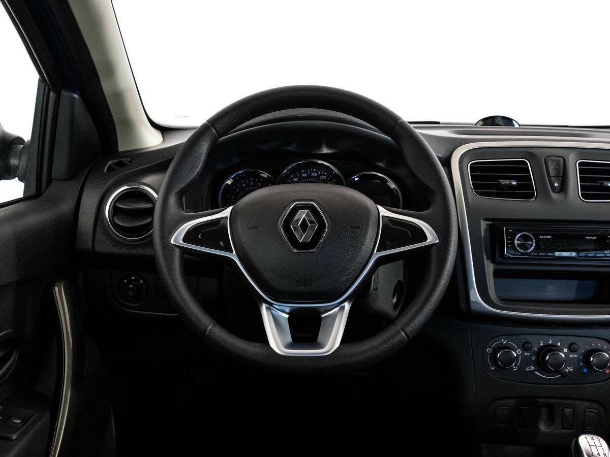 Renault Sandero б/у, 2022, Механическая. Фото: #10