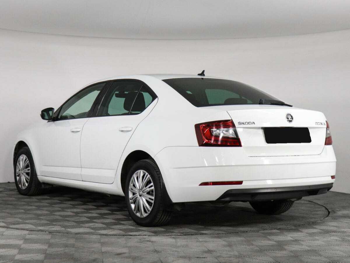 Skoda Octavia б/у, 2018, Роботизированная. Фото: #6