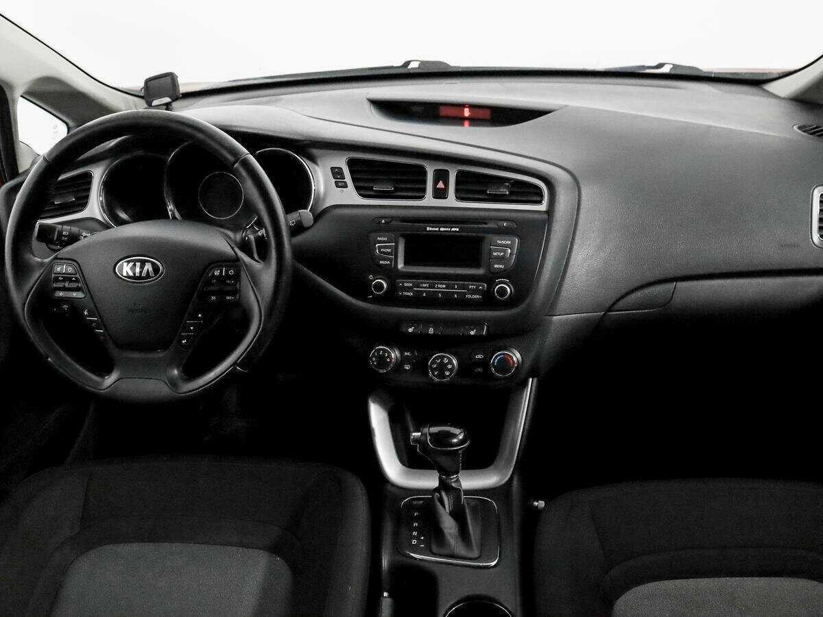 Kia Ceed б/у, 2014, Автоматическая. Фото: #11