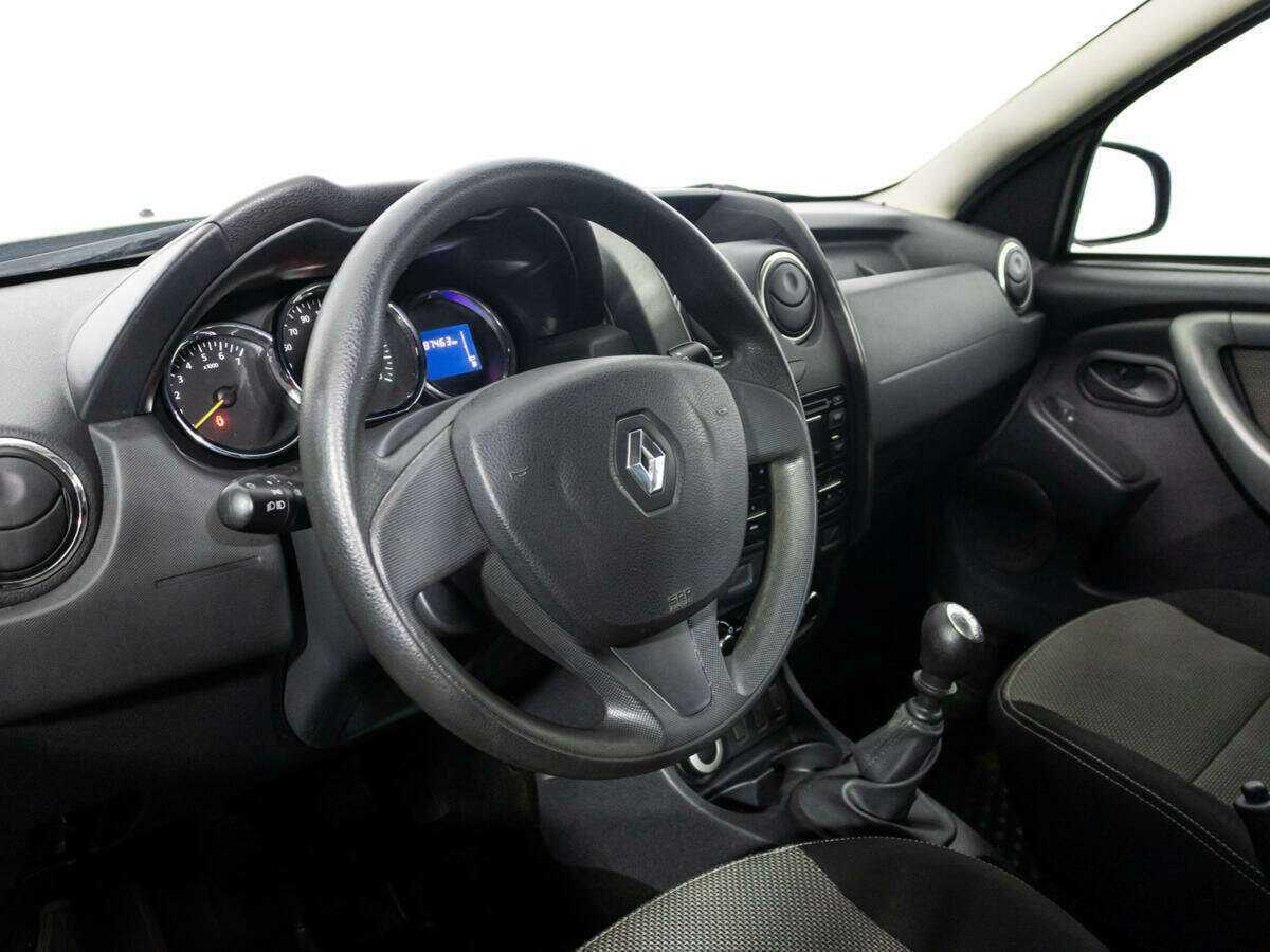 Renault Duster б/у, 2015, Механическая. Фото: #10