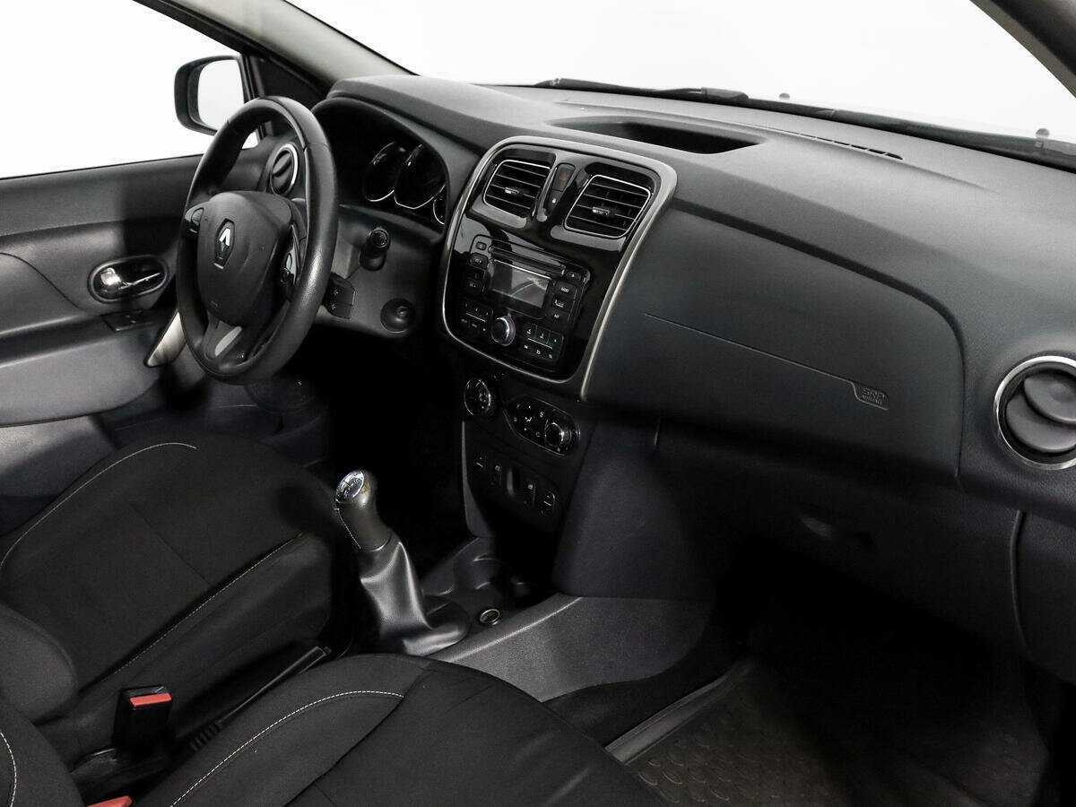 Renault Sandero б/у, 2015, Механическая. Фото: #8