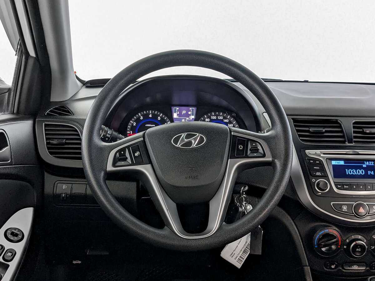 Hyundai Solaris б/у, 2015, Автоматическая. Фото: #14