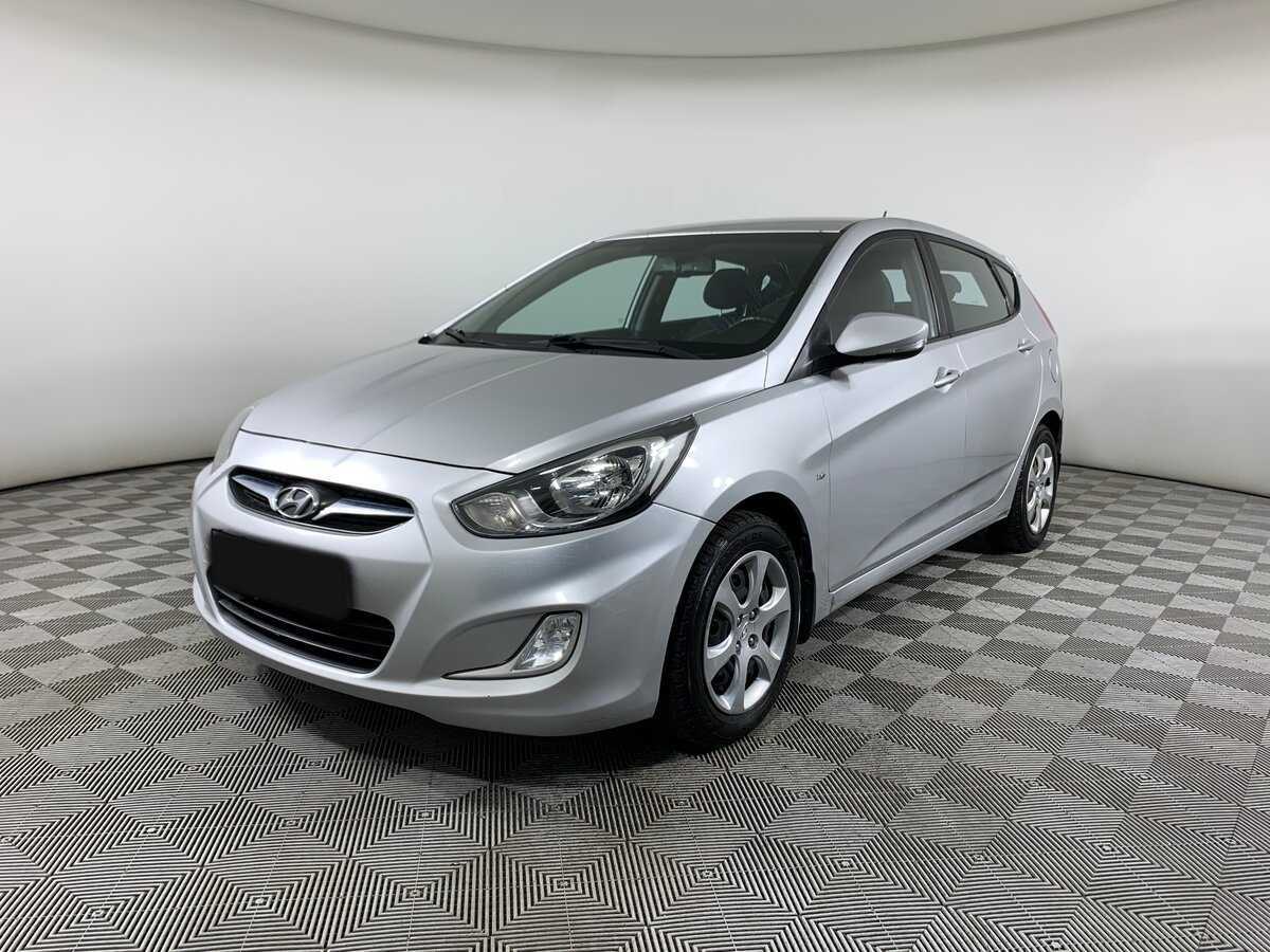 Hyundai Solaris б/у, 2012, Автоматическая. Фото: #0