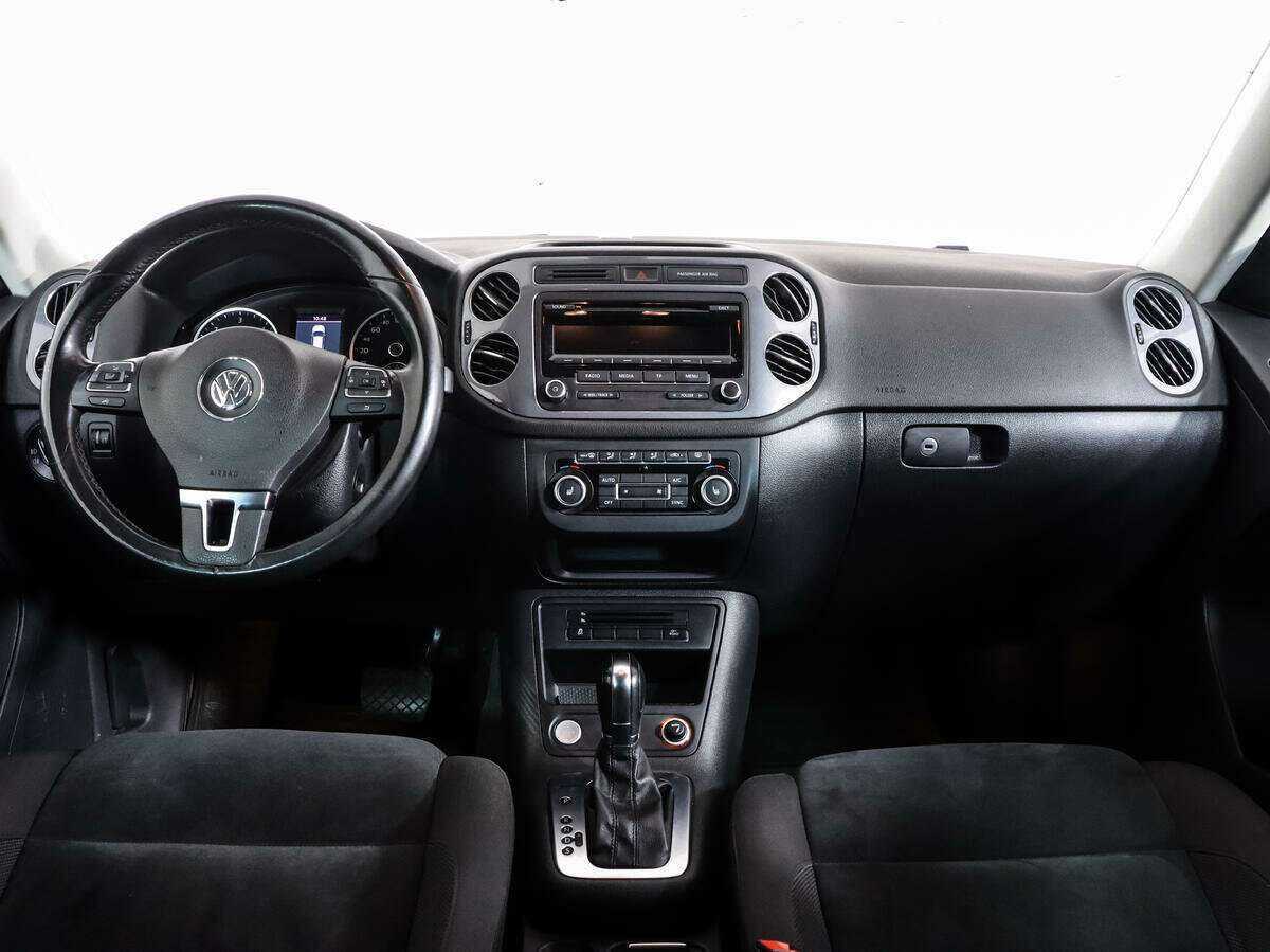 Volkswagen Tiguan б/у, 2012, Автоматическая. Фото: #9