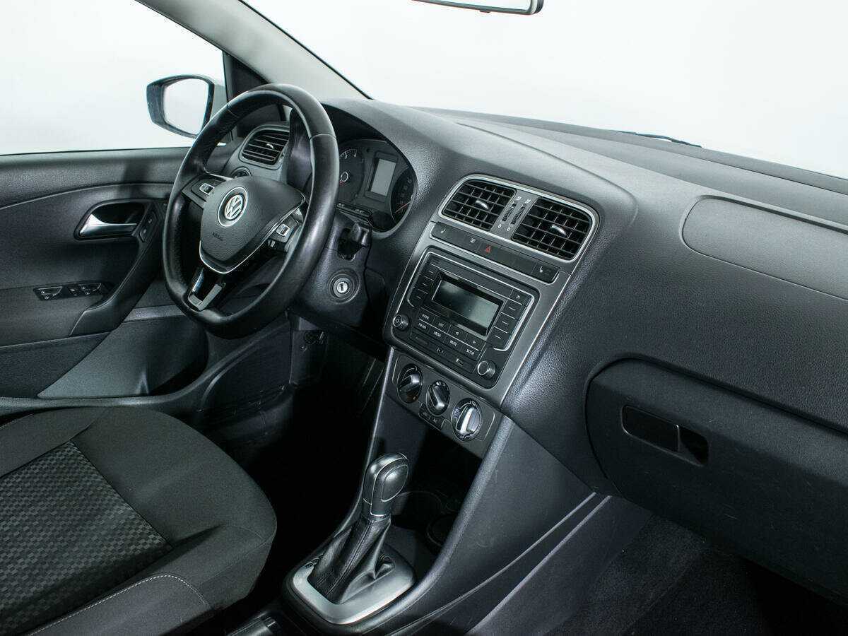 Volkswagen Polo б/у, 2020, Автоматическая. Фото: #8