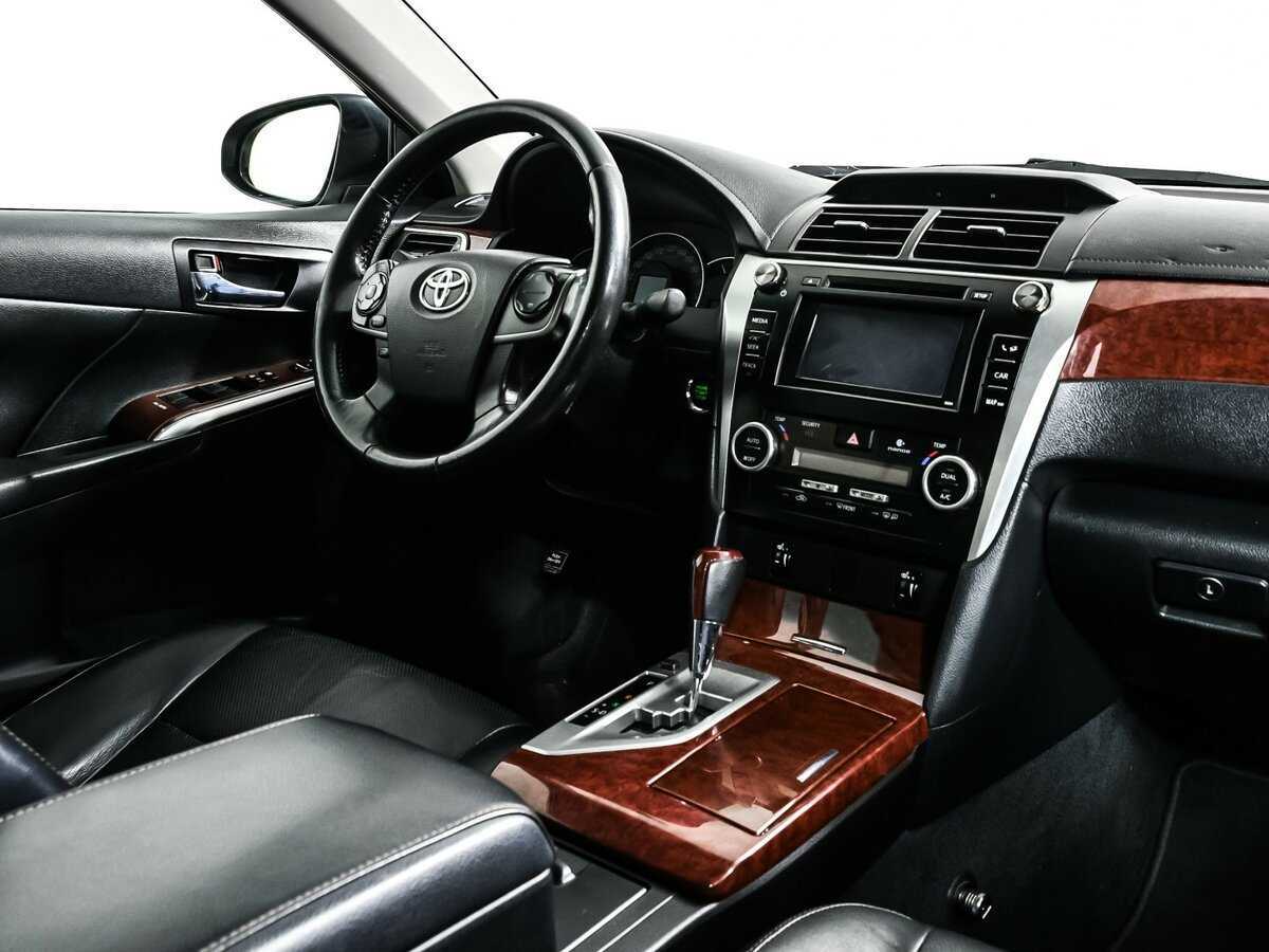 Toyota Camry б/у, 2014, Автоматическая. Фото: #7