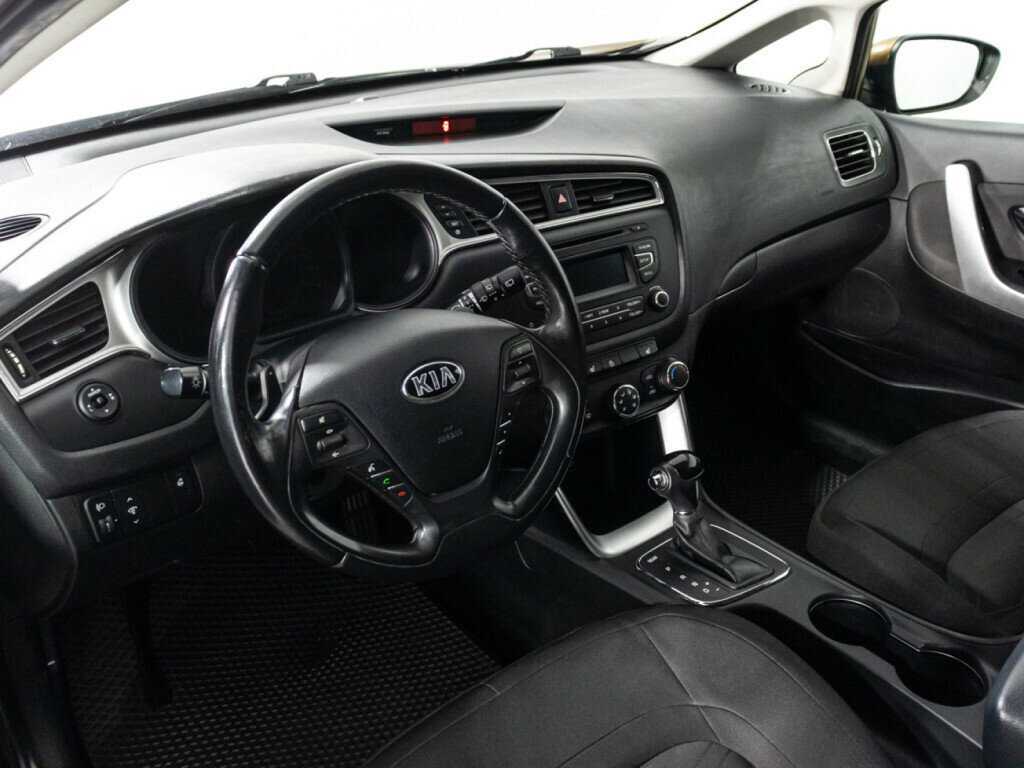 Kia Ceed б/у, 2016, Автоматическая. Фото: #10