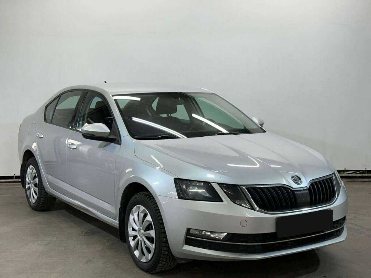 Skoda Octavia б/у, 2018, Автоматическая. Фото: #2
