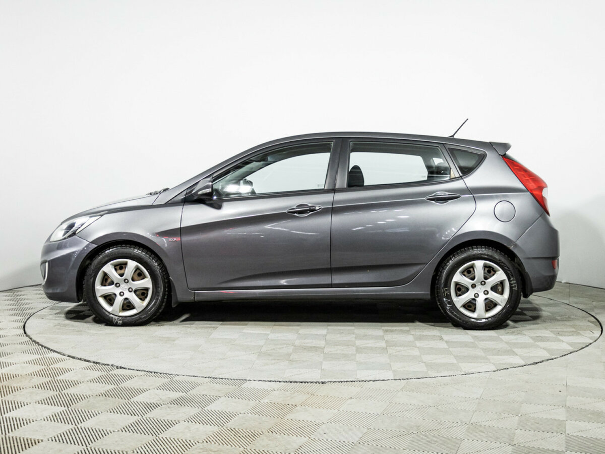 Hyundai Solaris б/у, 2012, Автоматическая. Фото: #7