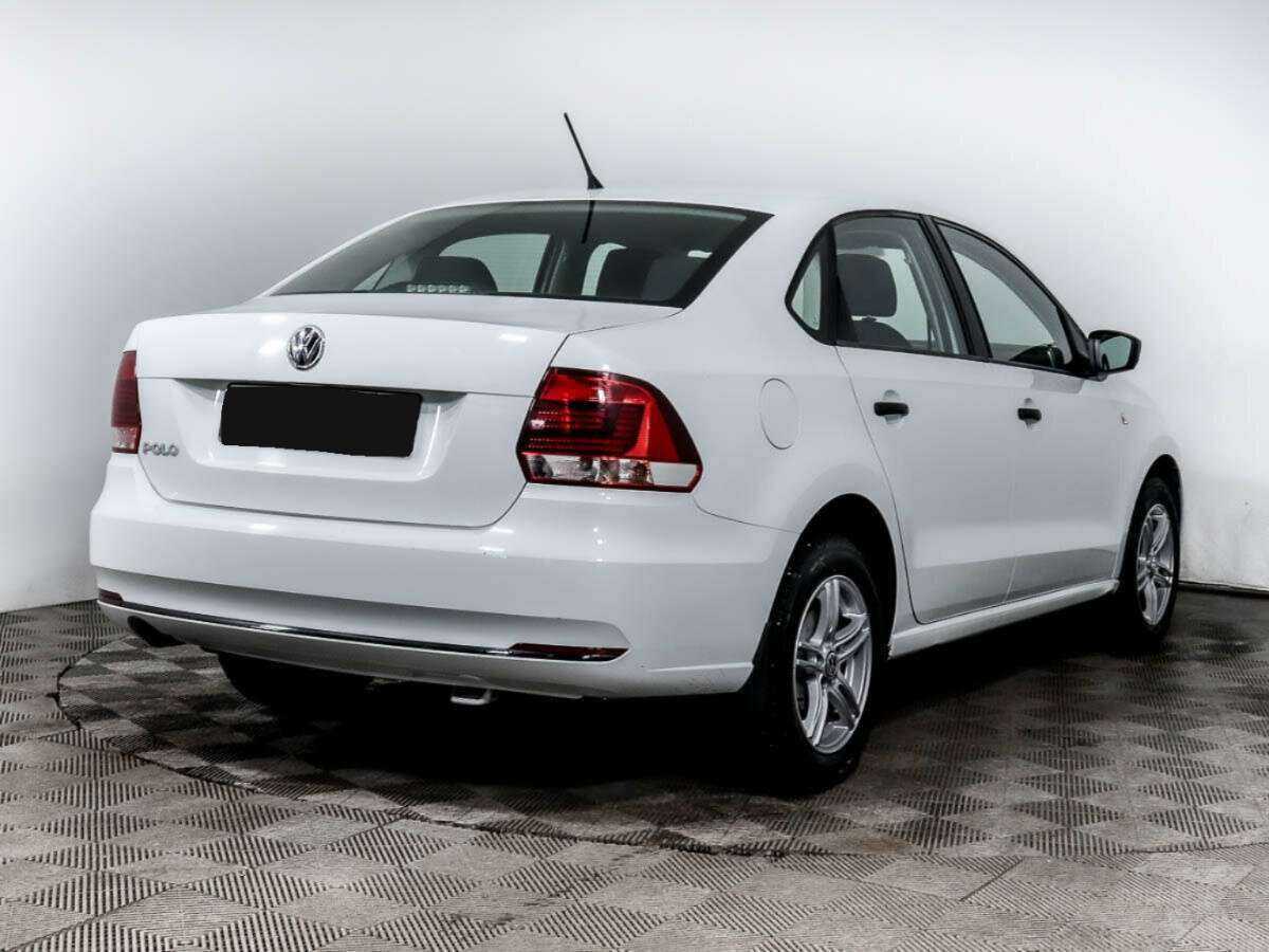Volkswagen Polo б/у, 2015, Механическая. Фото: #3
