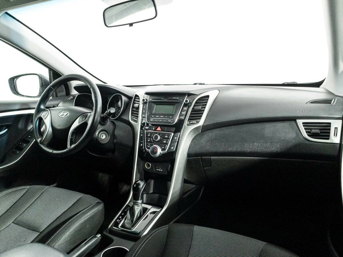 Hyundai i30 б/у, 2012, Автоматическая. Фото: #8