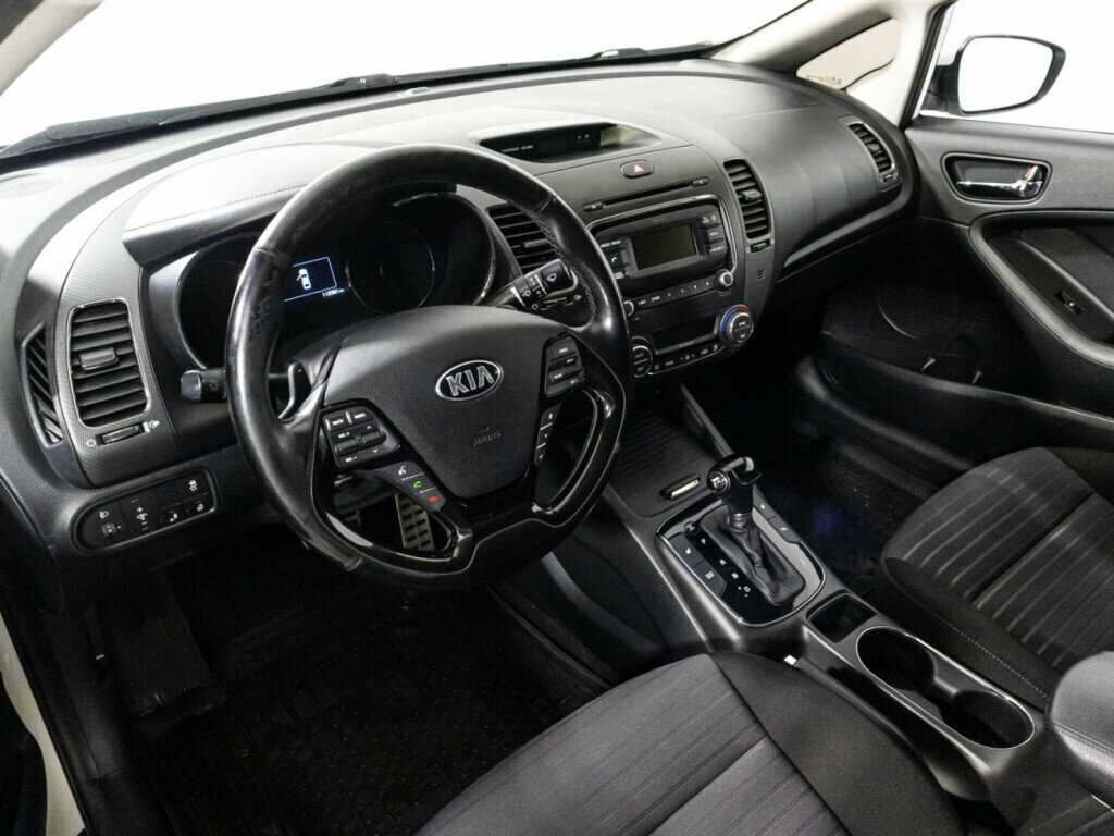 Kia Cerato б/у, 2017, Автоматическая. Фото: #9
