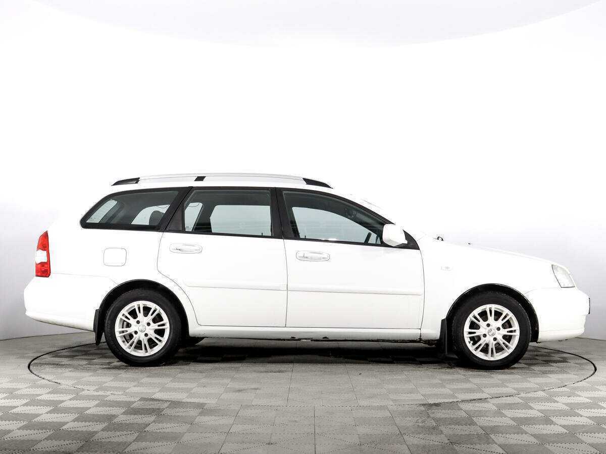 Chevrolet Lacetti б/у, 2012, Механическая. Фото: #3