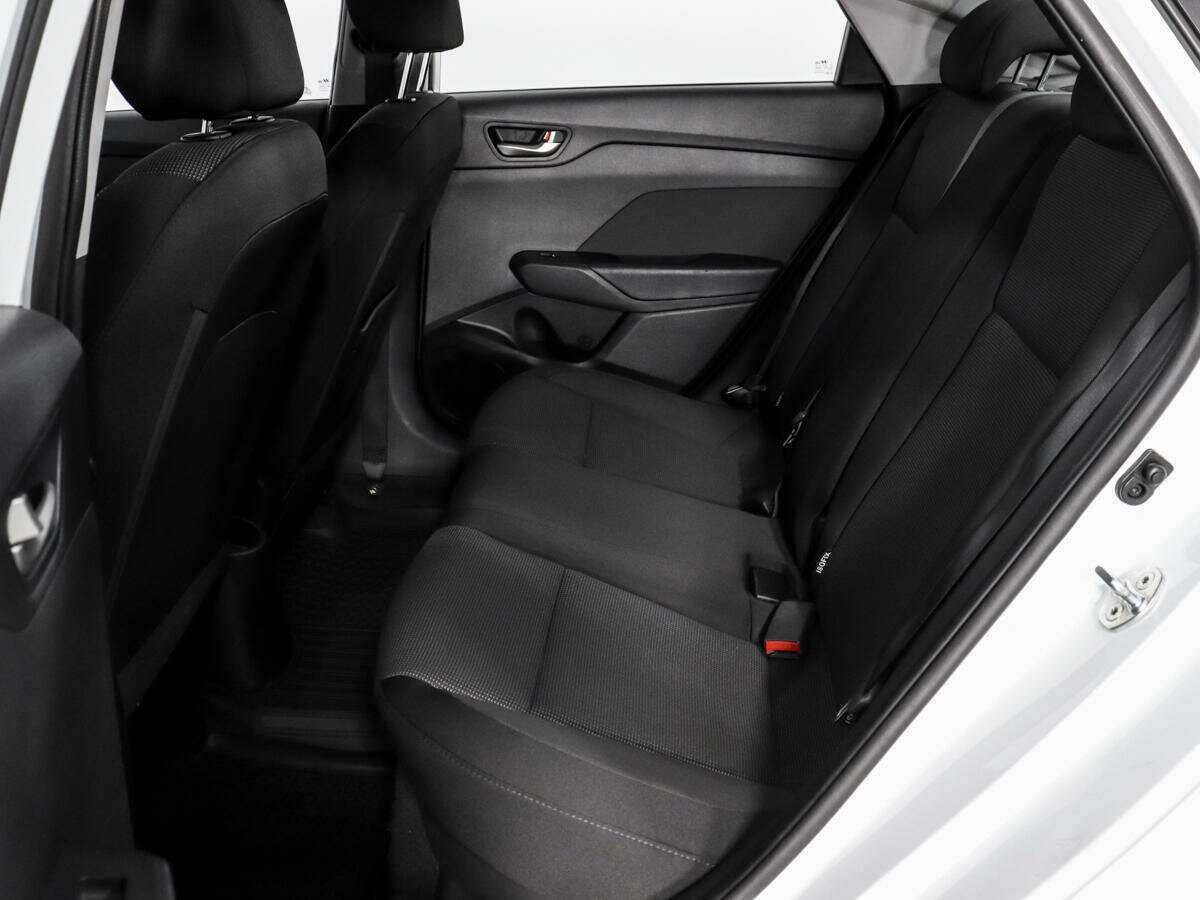 Hyundai Solaris б/у, 2018, Механическая. Фото: #11