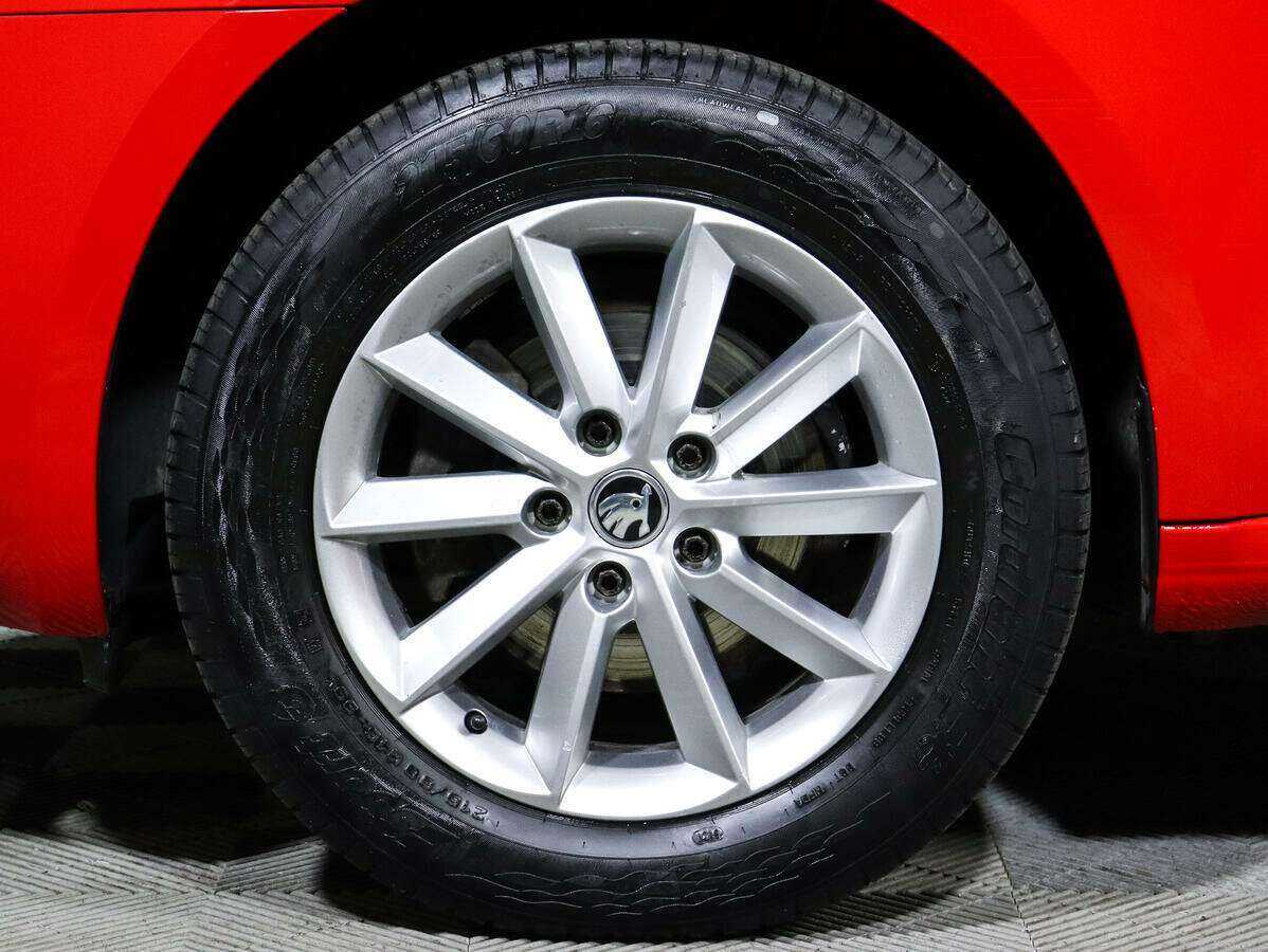 Skoda Octavia б/у, 2013, Механическая. Фото: #13