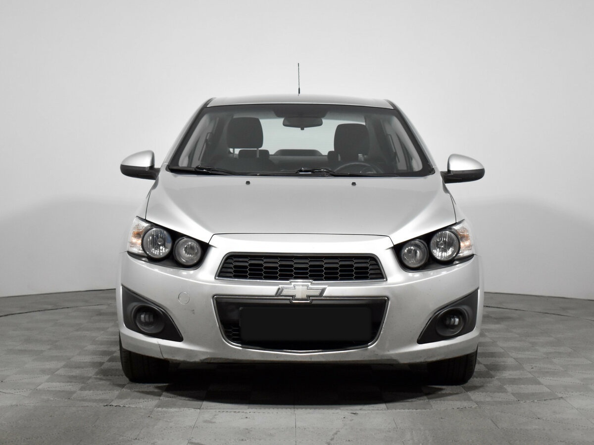 Chevrolet Aveo б/у, 2014, Автоматическая. Фото: #1