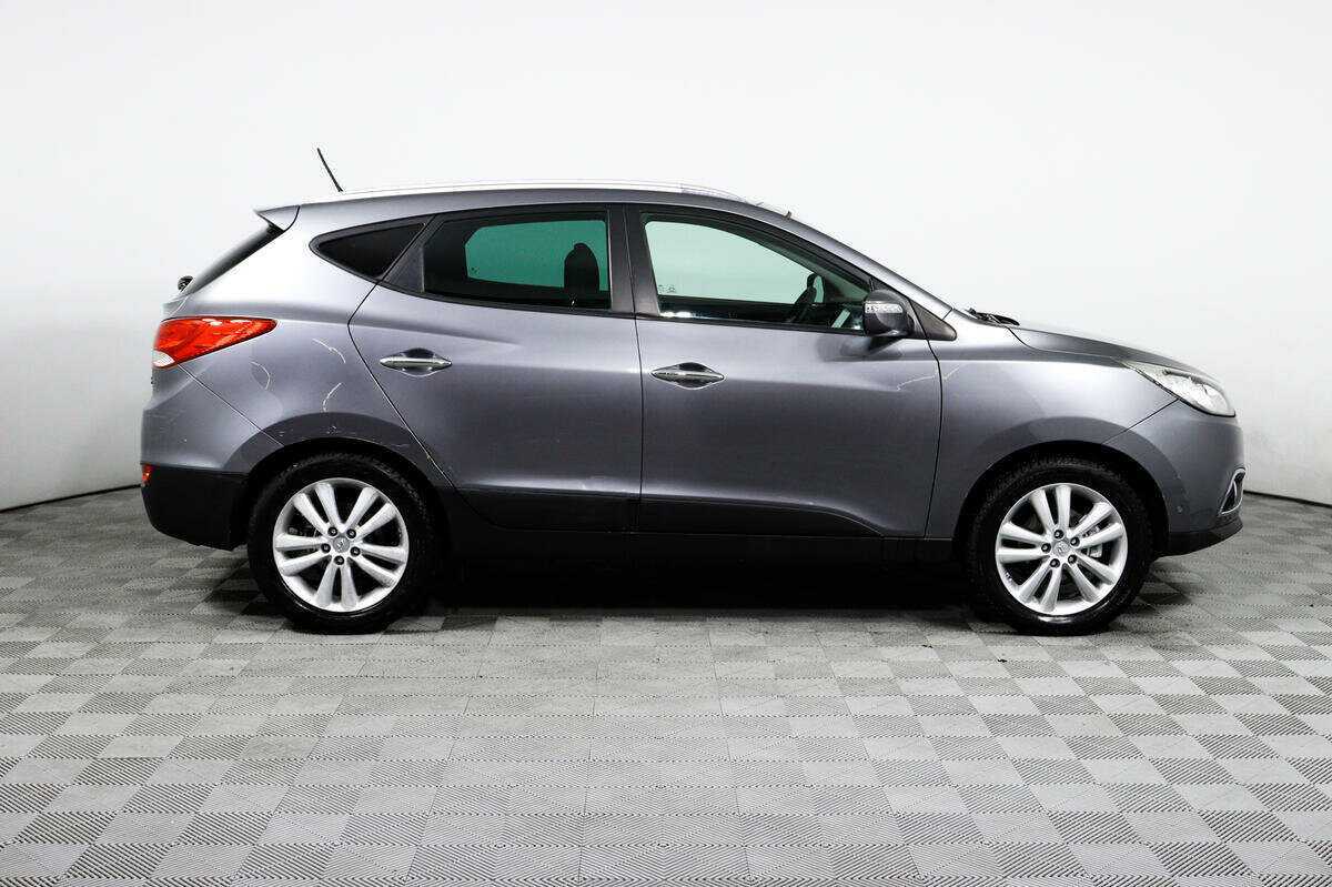 Hyundai ix35 б/у, 2012, Автоматическая. Фото: #3