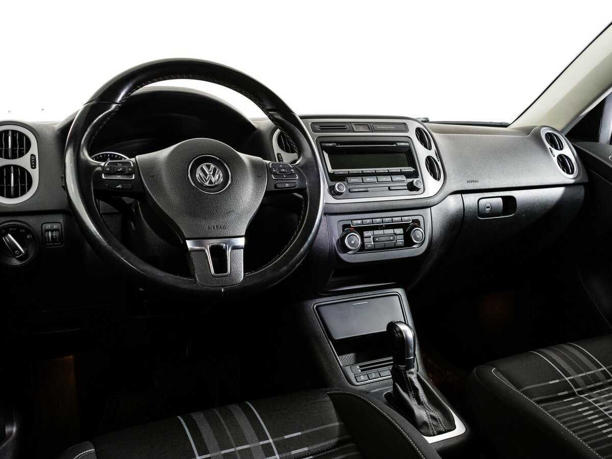Volkswagen Tiguan б/у, 2015, Роботизированная. Фото: #8