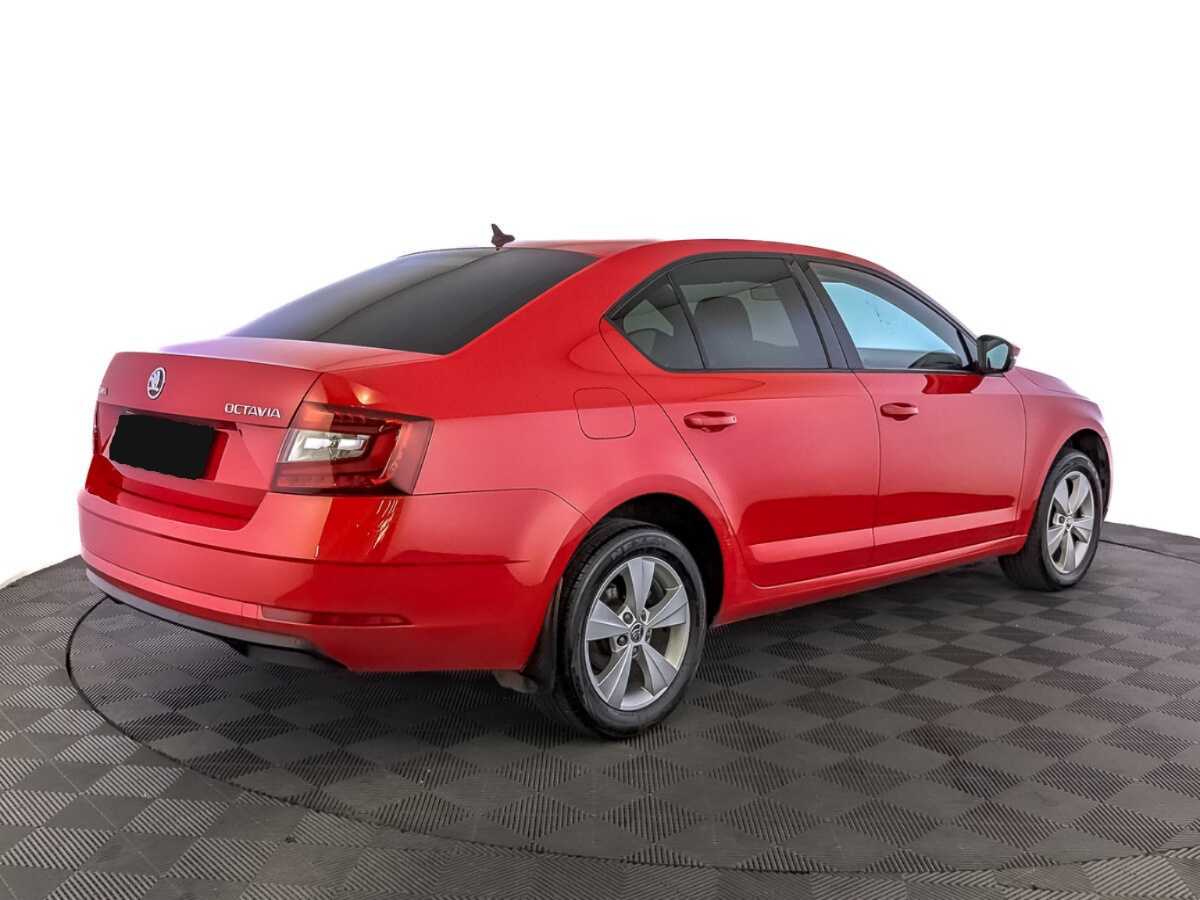 Skoda Octavia б/у, 2018, Автоматическая. Фото: #4
