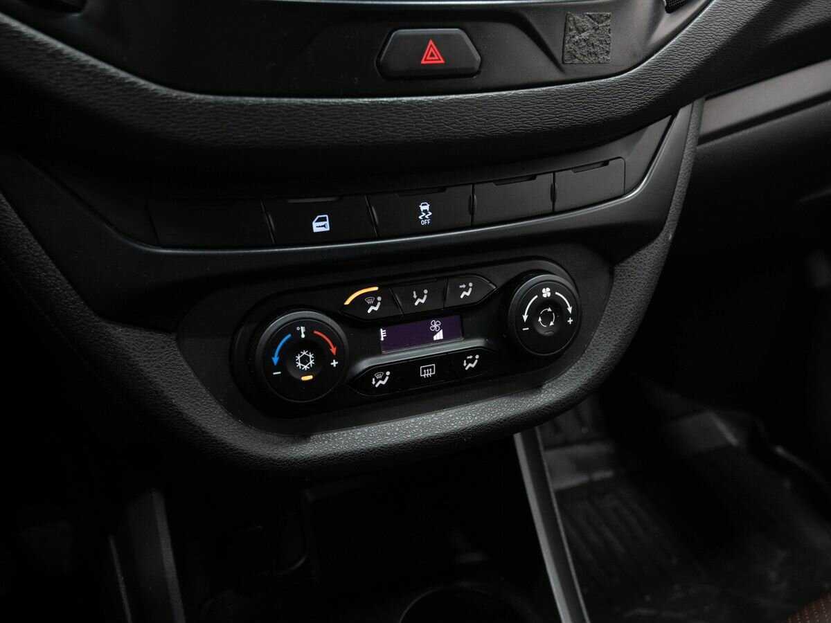 Lada (ВАЗ) Vesta б/у, 2021, Механическая. Фото: #14