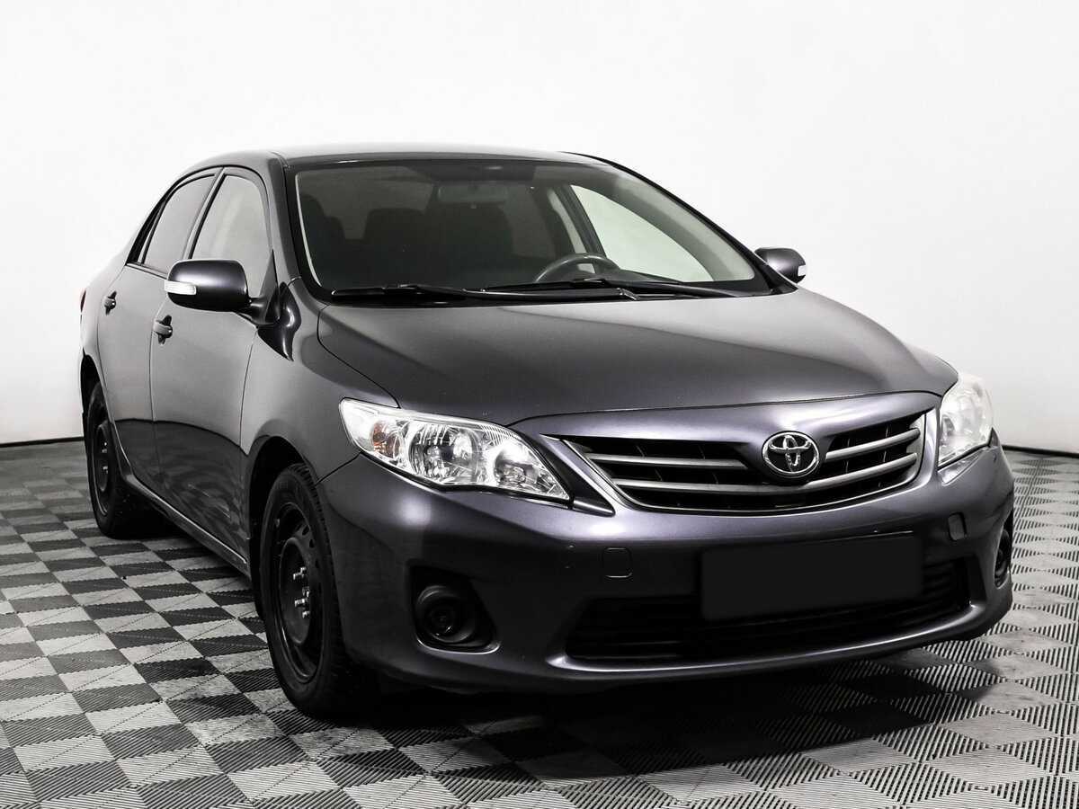 Toyota Corolla б/у, 2012, Автоматическая. Фото: #2