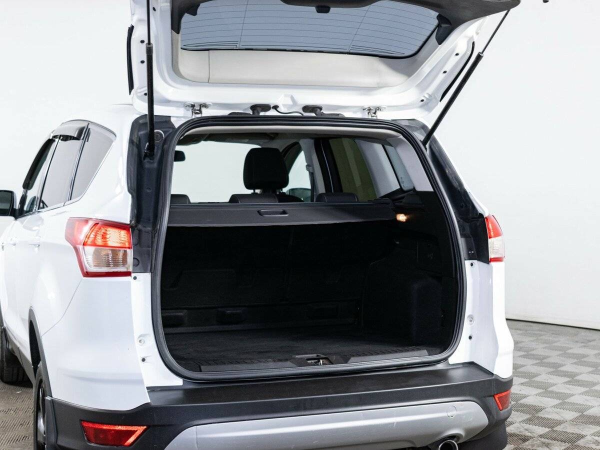 Ford Kuga б/у, 2014, Автоматическая. Фото: #6