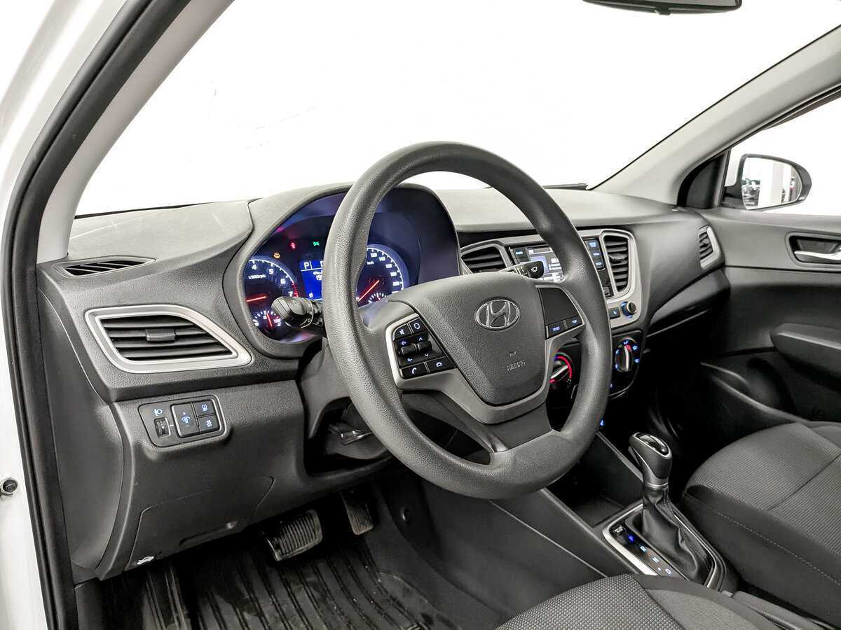 Hyundai Solaris б/у, 2021, Автоматическая. Фото: #15