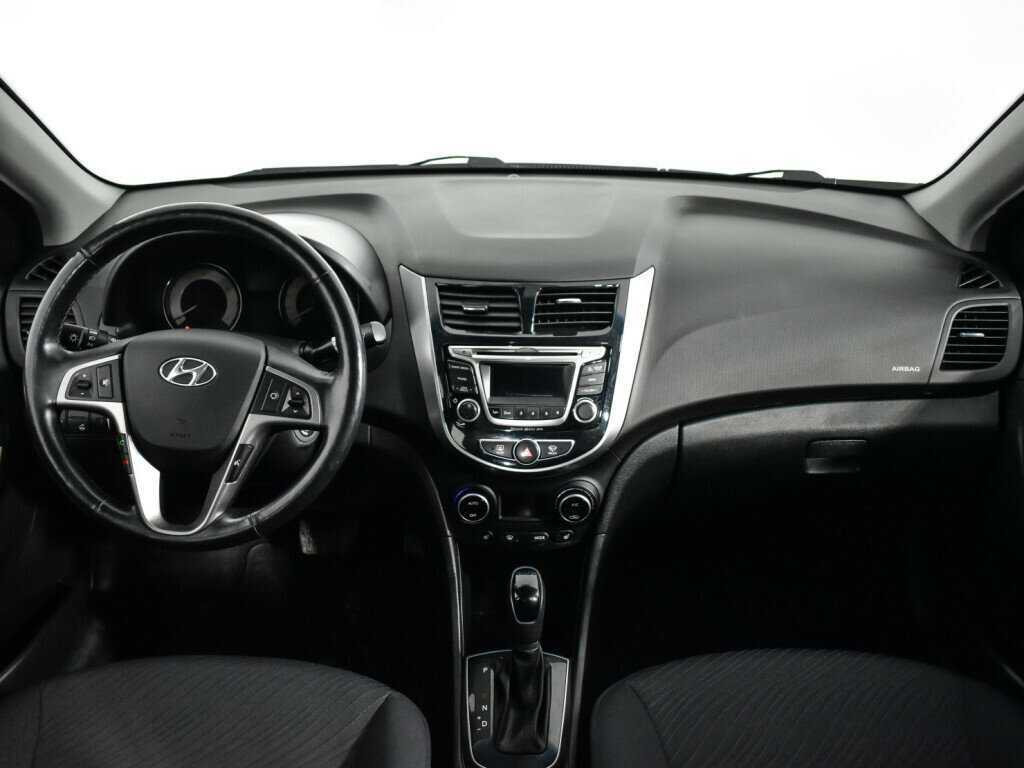 Hyundai Solaris б/у, 2016, Автоматическая. Фото: #11